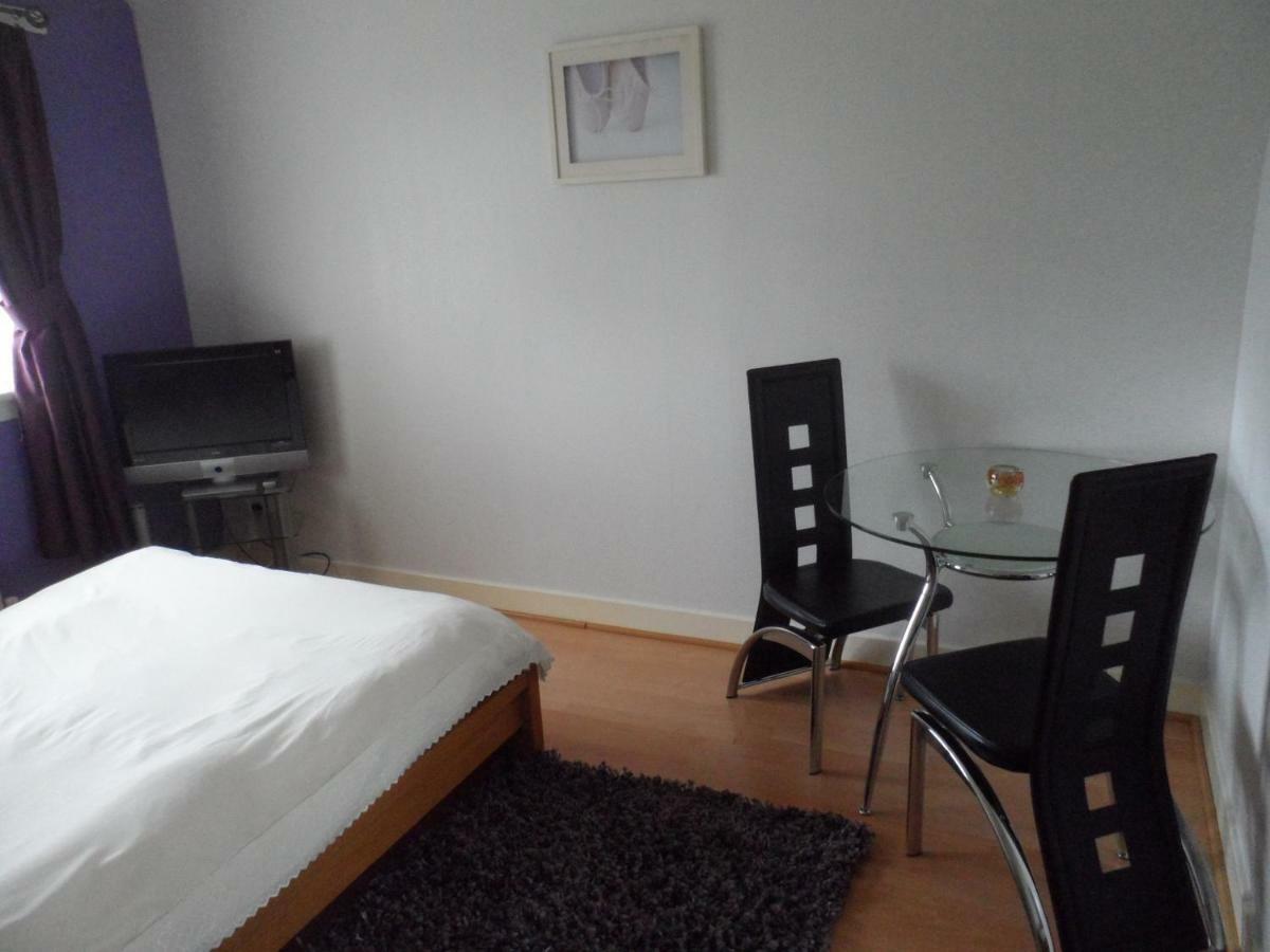 Homestay Oakridge Crescent Paisley Extérieur photo